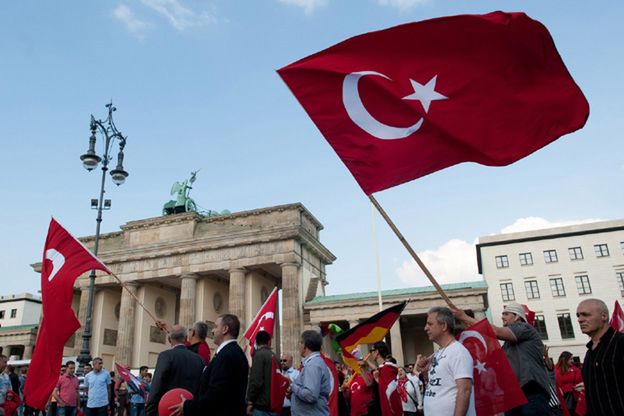 Niemcy: organizacje tureckie protestowały przeciw planowanej uchwale parlamentu