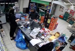 Groził nożem i okradł ekspedientkę. Wyznaczono nagrodę za wskazanie sprawcy