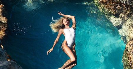 Candice Swanepoel w kampanii kostiumów kąpielowych. Ciało jak marzenie!