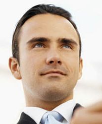 Księgowość, finanse, prawo. Jak płacą i kogo zatrudniają?