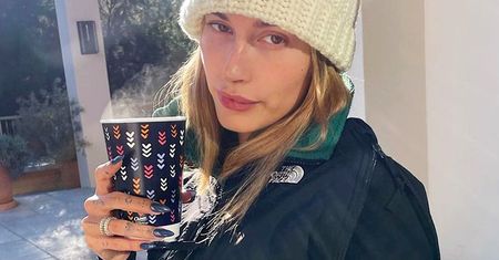 Plotki o ciąży Hailey Bieber nie cichną. Są nowe zdjęcia paparazzi. Strój w sam raz dla przyszłej mamy