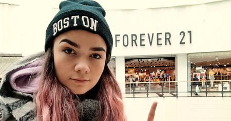 Forever 21 ogłosiło bankructwo. Pojechałam sprawdzić, kiedy będą wyprzedaże
