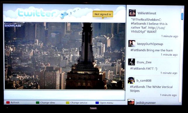 Na jednym ekranie: i telewizja, i Twitter (lub Facebook) 