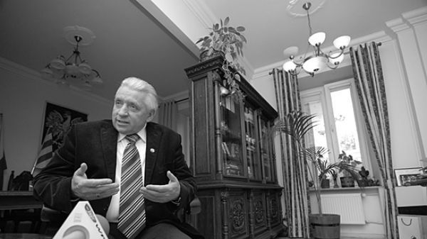 Andrzej Lepper został znaleziony martwy w swoim biurze 5 sierpnia 2011 roku