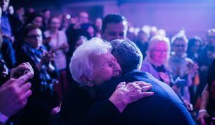 Kto najbardziej kocha Roberta Biedronia. Tej grupy fanów się nie spodziewał