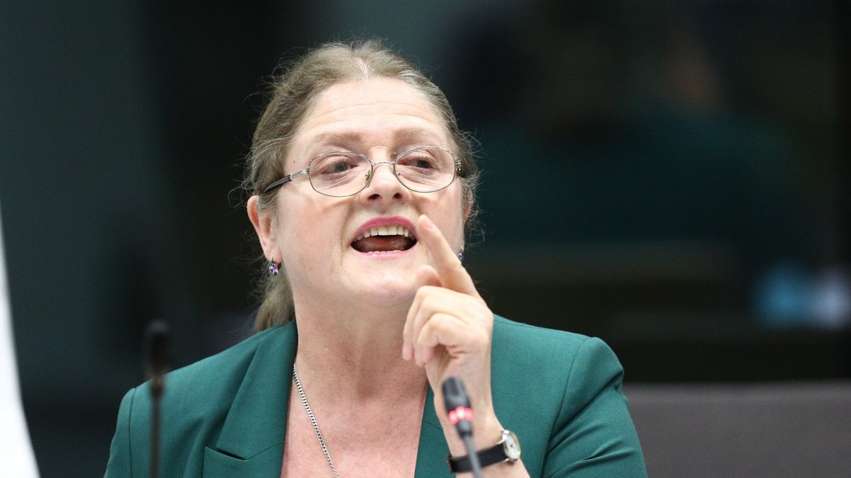 krystyna pawłowicz robert biedroń krzysztof śmiszek