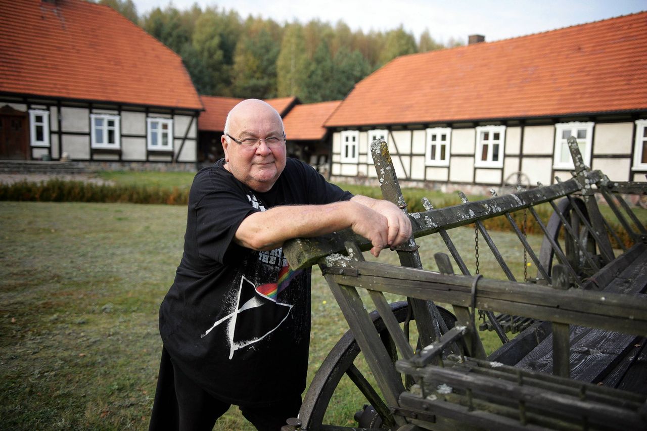 Rudi Schuberth zbudował 4 domy na Kaszubach. Zobaczcie, jak mieszka gwiazdor