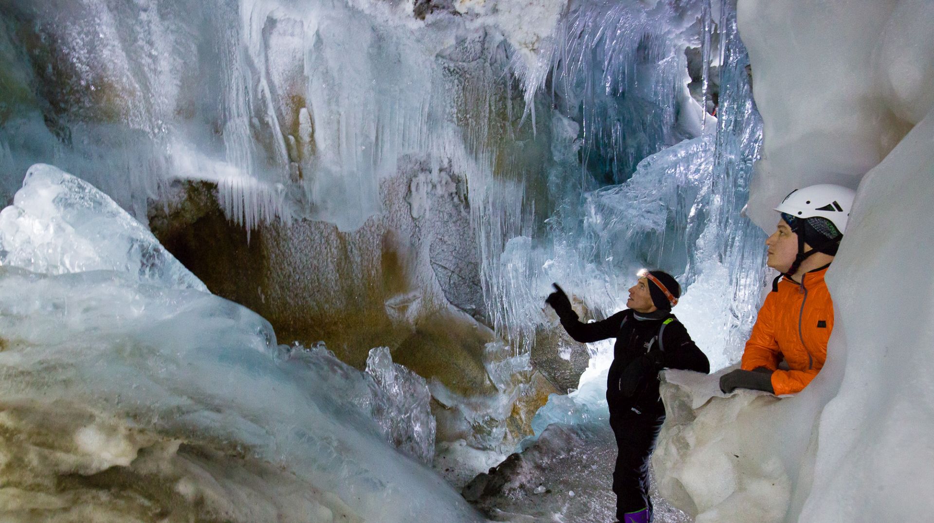 Tyrol inny niż zwykle. Podziemny świat lodowca Hintertux