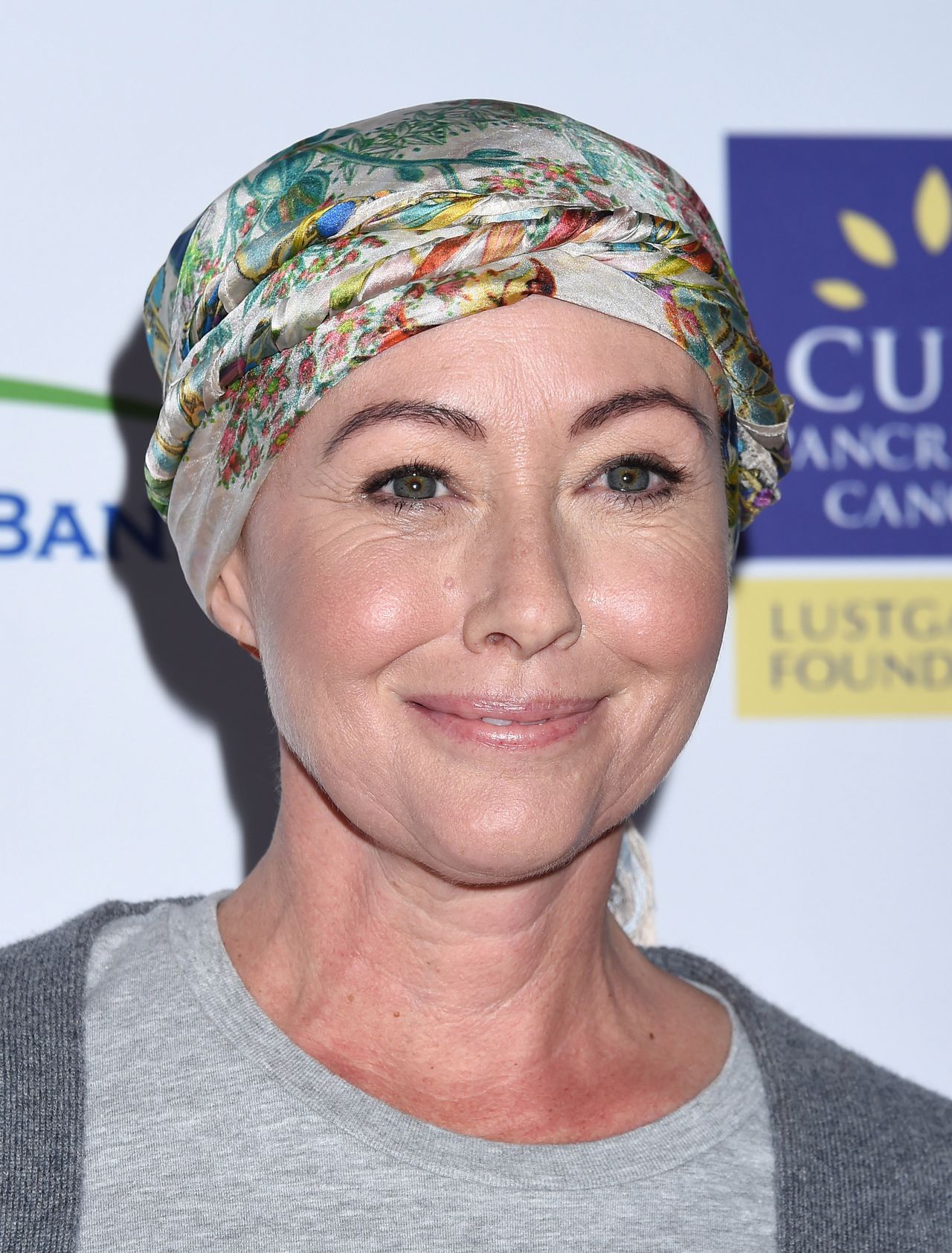 "Beverly Hills 90210": Shannen Doherty w turbanie. Wspiera innych chorych na raka!