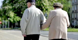 Będzie pomoc dla emerytów. Licytacja polityków