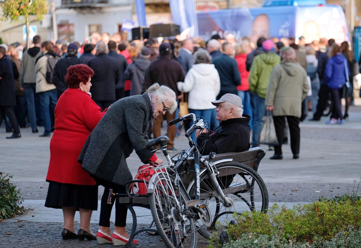 Polacy żyją krócej niż mieszkańcy zachodniej Europy. Tylko dlatego nasz system emerytalny jeszcze się nie zawalił