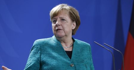 Nie tylko praworządność? Merkel chce powiązać wypłatę funduszów unijnych z przyjmowaniem uchodźców