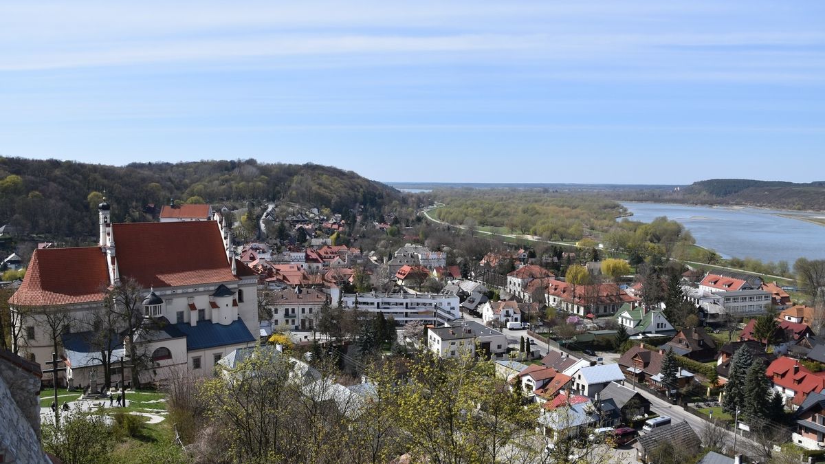 Władze Kazimierza chcą powalczyć o lepszą estetykę ulic.
