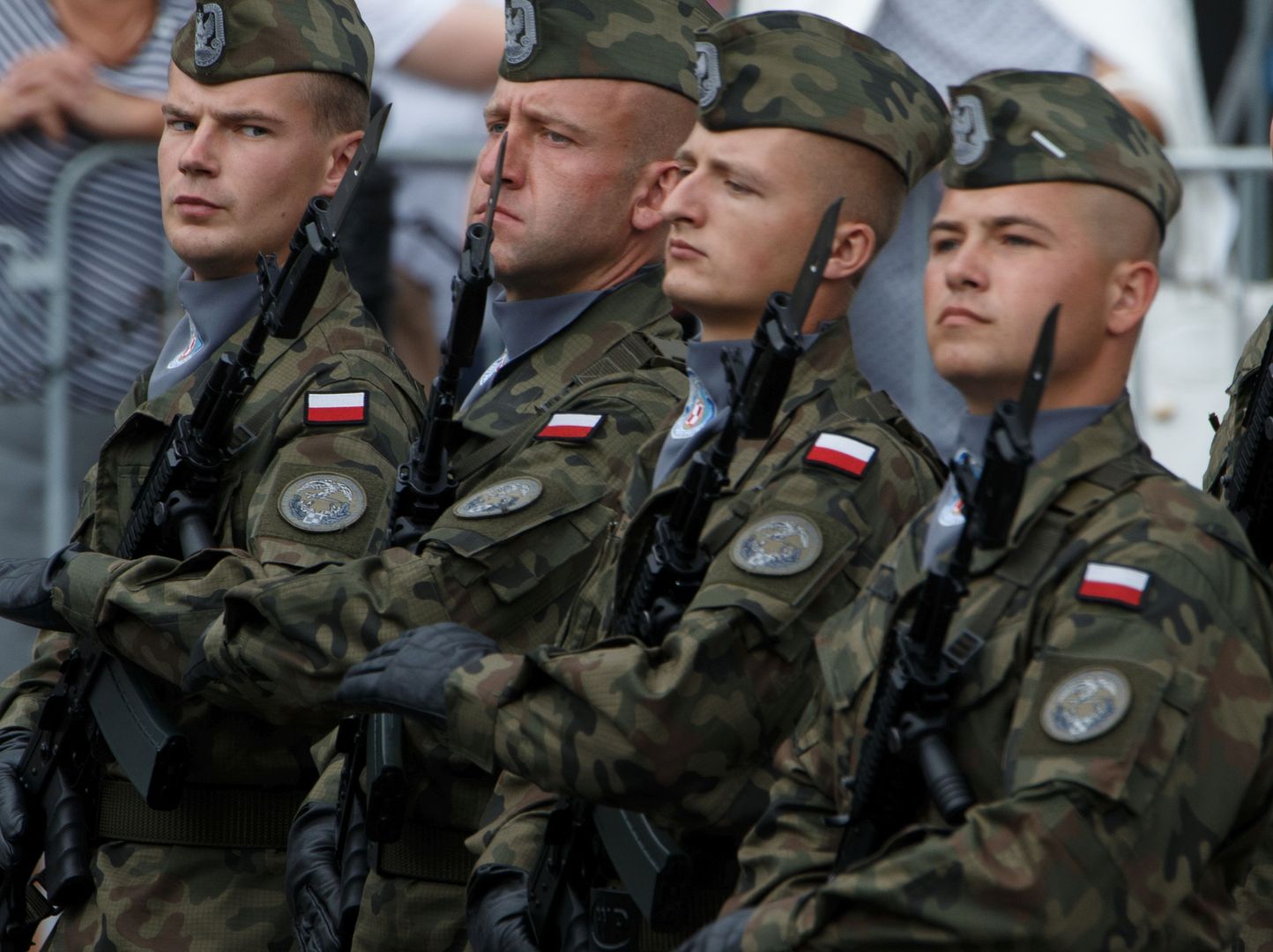 Nowe wojsko oferuje 300 zł miesięcznie "za gotowość"