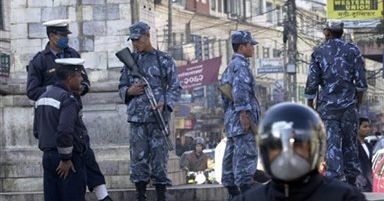 Eksplozje w Nepalu po odwołaniu rozejmu przez maoistów
