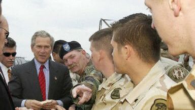 Prezydent Bush wita żołnierzy powracających z Iraku