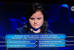 Patriotyczna peleryna Jarosława Kaczyńskiego pokonała uczestniczkę "Milionerów". Widzowie nie mają litości