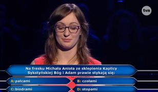 "Milionerzy": uczestniczka z pluszową kurą w studiu. Rozbroiła widzów