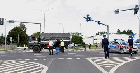 Bomba jedzie przez Podlasie. To nie koniec akcji