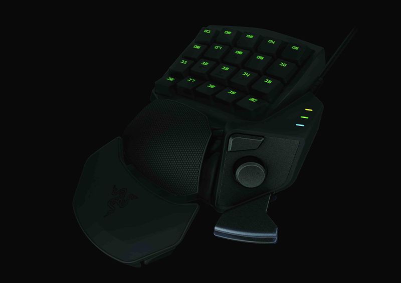 Orbweaver - mechaniczny keypad od Razera