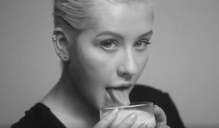 Christina Aguilera znów wygląda jak milion dolarów. Wróciła ze zmysłowym teledyskiem