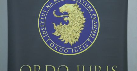 Toruń. Spór o gloryfikowanie Stepana Bandery. Rodzina ucznia wraca na Ukrainę