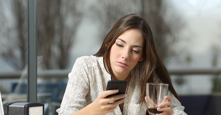Portale randkowe ratunkiem dla samotnych. Wybieramy atrakcyjniejszych od siebie