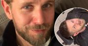 Antek Królikowski pokazał wideo od barbera. Kto je nagrał? Spojrzenia aktora w kierunku obiektywu mogą być odpowiedzią...