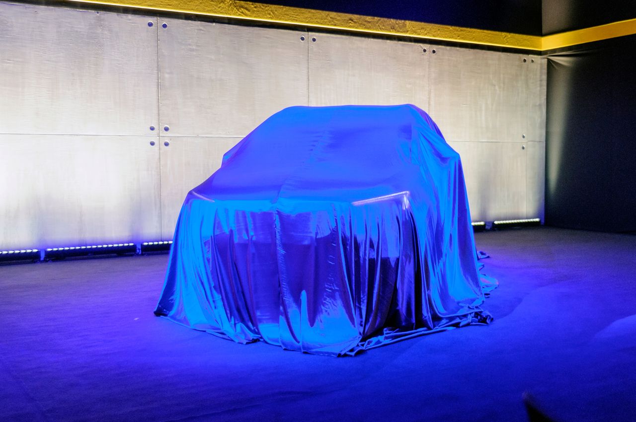 Opel Crossland X (2017) - zdjęcia, wnętrze, bagażnik