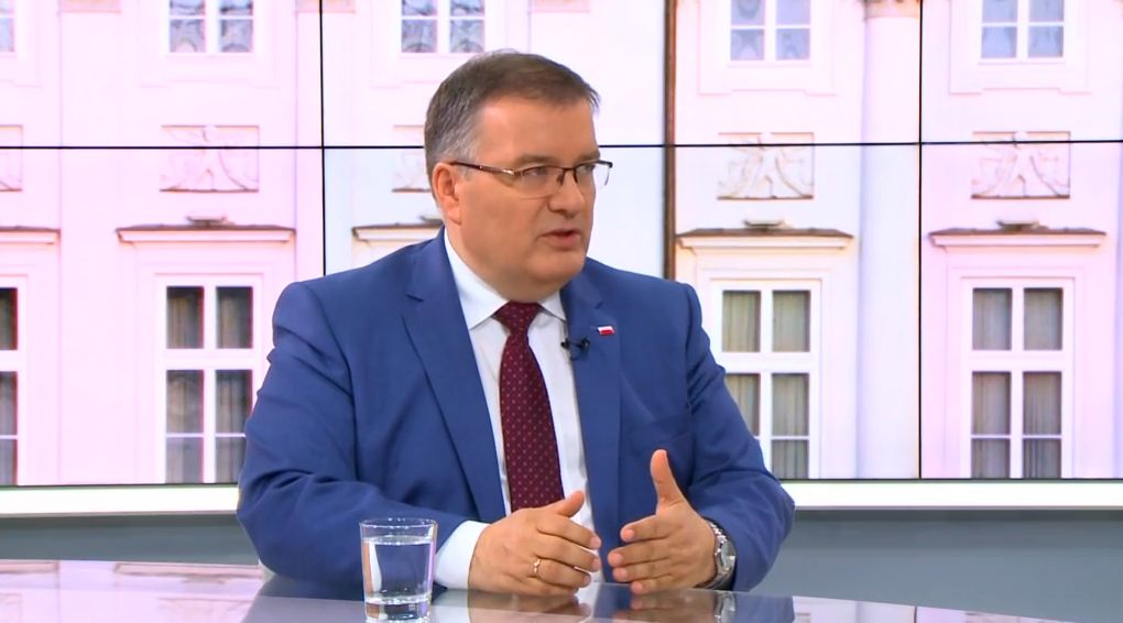 Andrzej Dera: prezydent uhonoruje zmarłego w Strasburgu Polaka