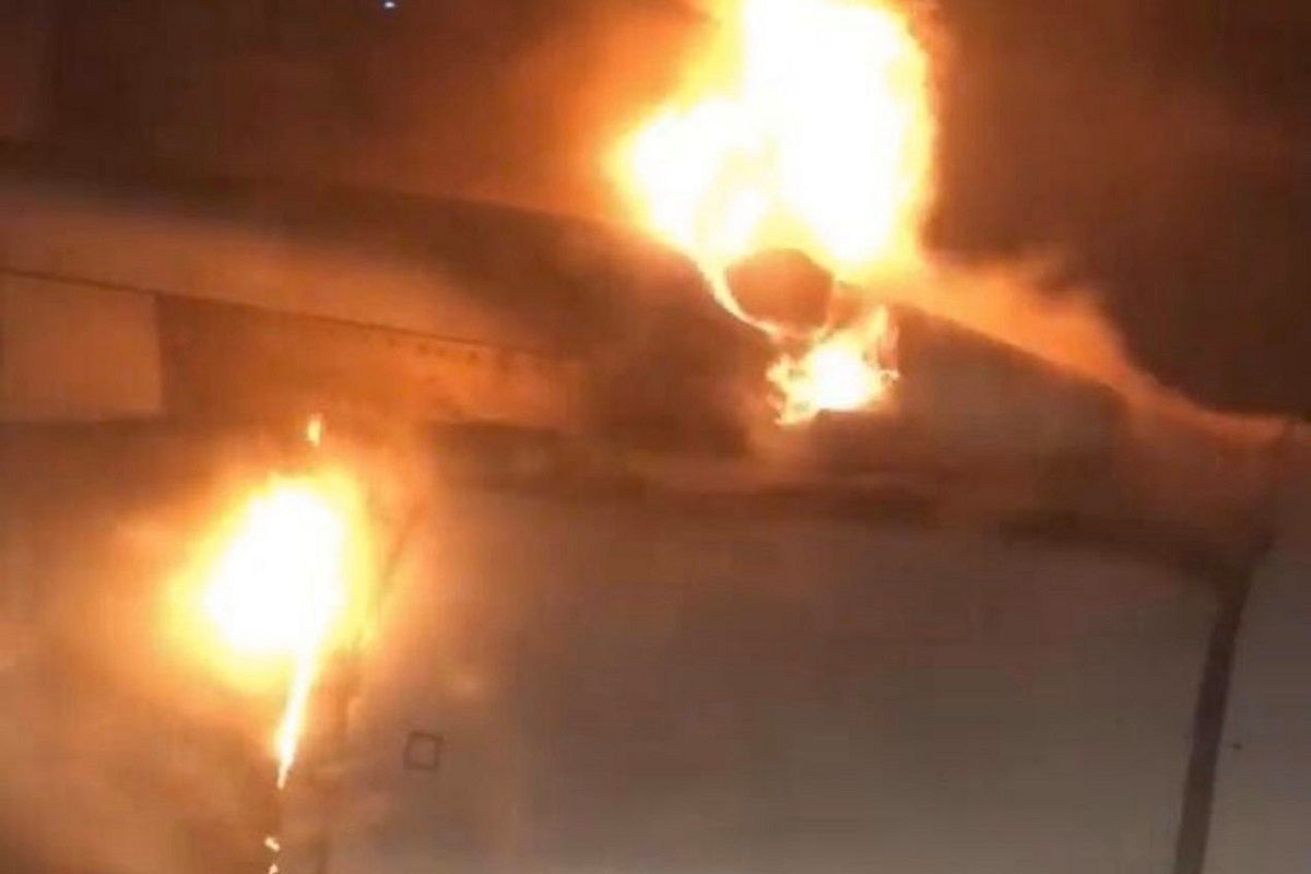 Iran. Samolot zapalił się w trakcie lotu. Na pokładzie 85 osób