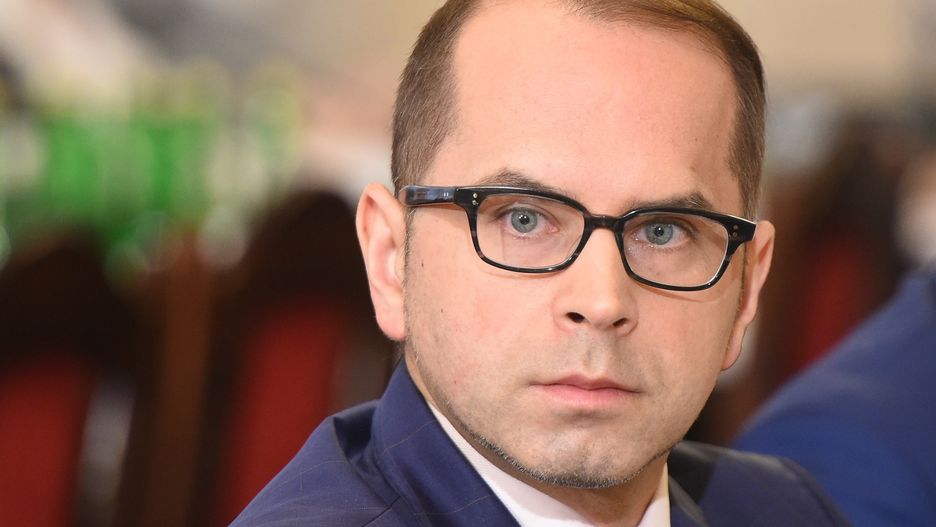 Szczerba opublikował dane policjanta