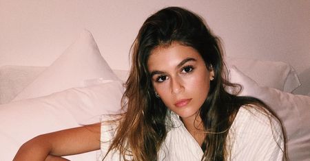 Córka Cindy Crawford wrzuciła do sieci zdjęcie w łazience. Zdenerwowała fanów