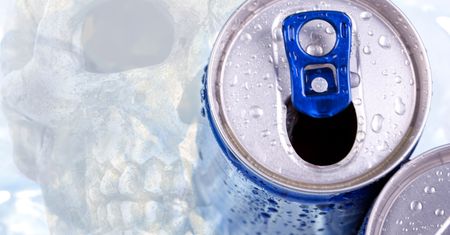 Kawa z "maca", Mountain Dew i "energetyk". Kofeina zabiła rosłego 16-latka