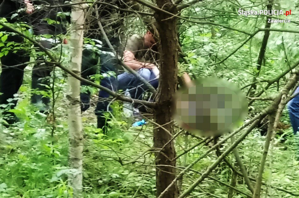 Dramat w Zawierciu. Ciało kobiety w rzece, 80-latek skrajnie wyczerpany odnaleziony w lesie