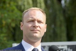 Były rzecznik PiS znowu został tatą. Mamy zdjęcia