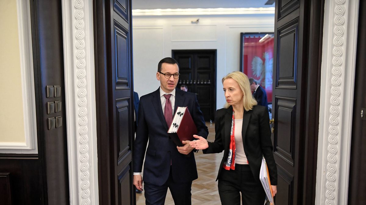 - Powinno być tak, że im więcej zarabiamy, tym płacimy więcej - wskazuje Teresa Czerwińska.