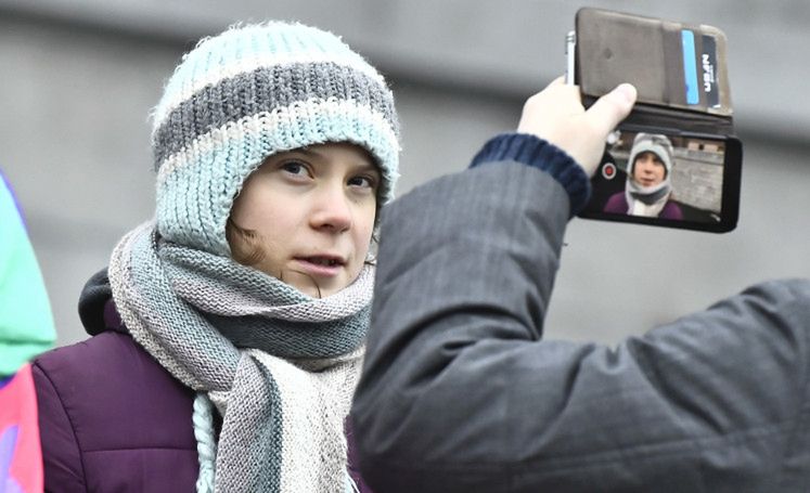 Greta Thunberg odwiedziła Gdańsk! Klimatyczna aktywistka była widziana w towarzystwie ekipy filmowej (FOTO)