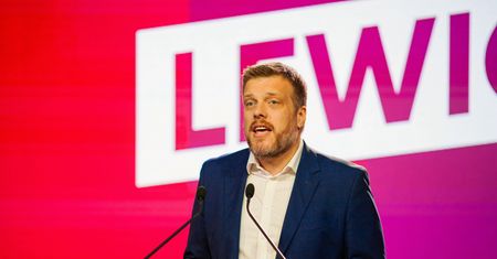 Wybory prezydenckie 2020. Adrian Zandberg o kandydacie lewicy. "Nie będzie konkurencji"