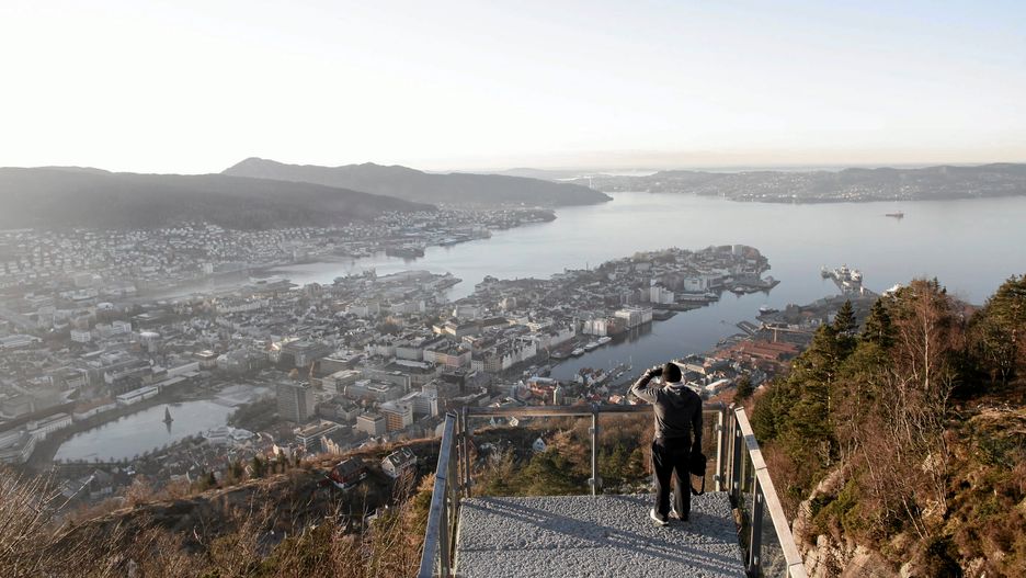 Panorama portowego miasta Bergen w Norwegii