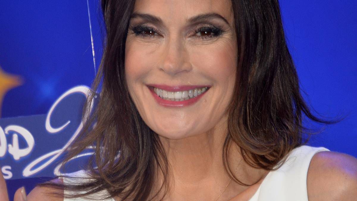 Teri Hatcher bez makijażu i w bikini