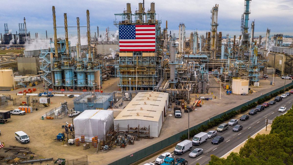 Pierwsza rafineria w USA została zamknięta. Będą kolejne?