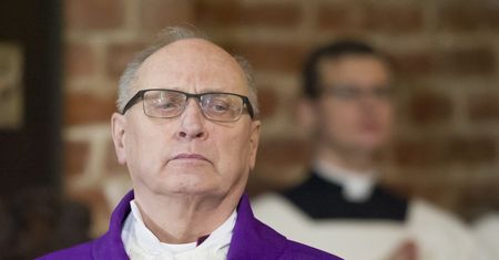 Biskup Wiesław Mering do Jarosława Kaczyńskiego: "Bardzo bym chciał, żeby czuł się pan podziwiany"