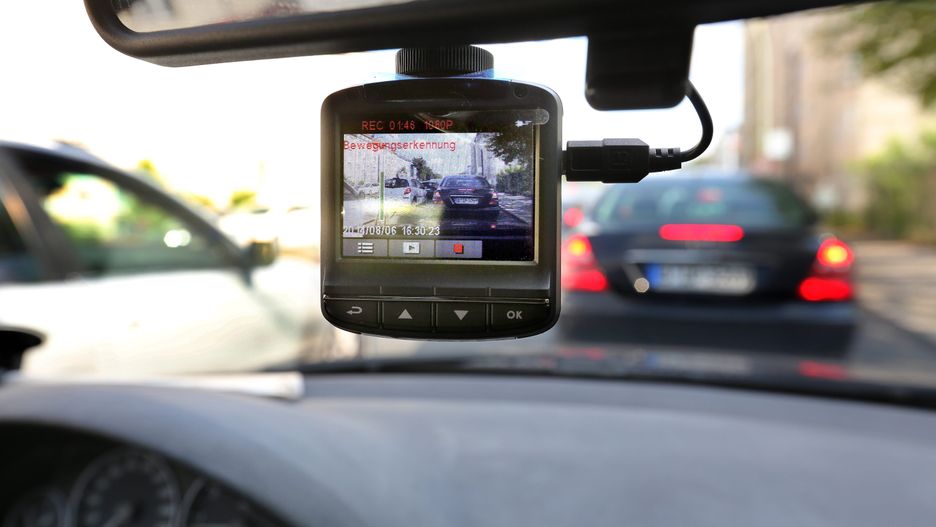 Kilka lat temu kierowcy namiętnie kupowali urządzenia GPS. Teraz na topie są rejestratory jazdy