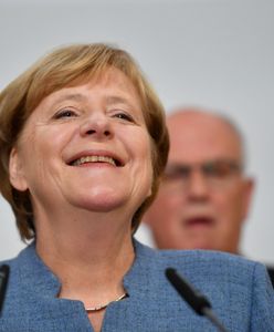 Angela Merkel odbiera gratulacje. Według sondaży jej partia wygrała wybory