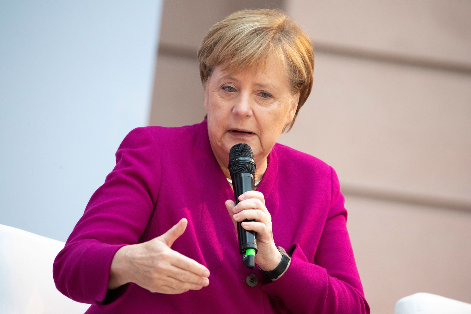 Angela Merkel przedstawiała w PE swoją wizję Europy. 