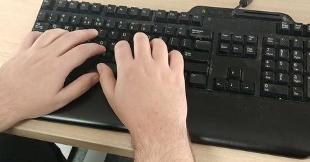 Kilkanaście ataków na godzinę. Hakerzy nie dają spokoju