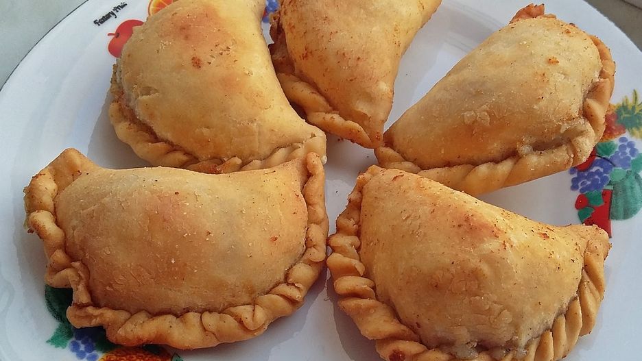 Smażone pierogi ruskie z boczkiem