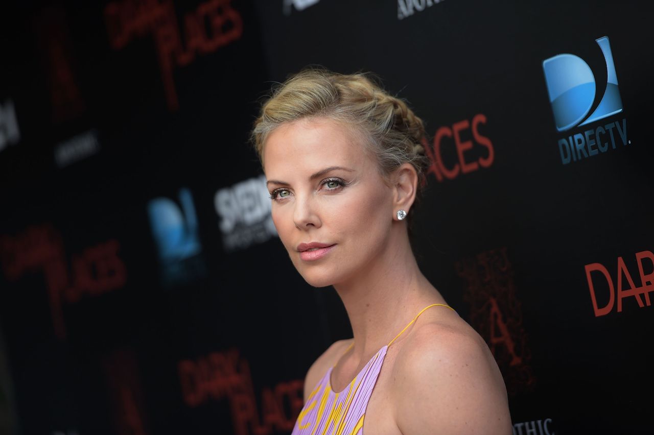 Charlize Theron spotyka się z byłym chłopakiem Halle Berry