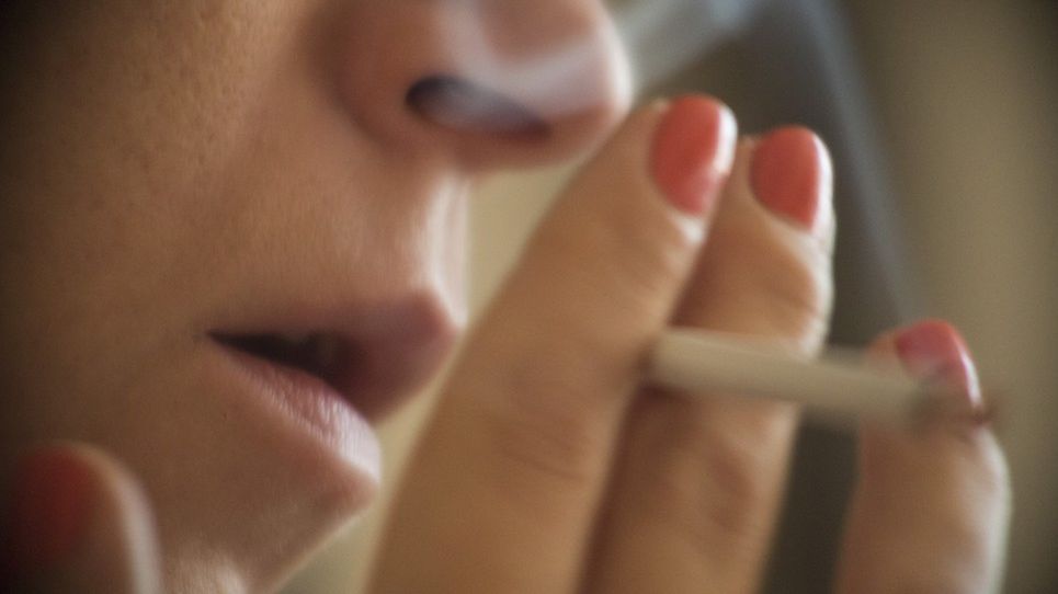 Kurczy się papierosowa szara strefa. Pojawił się jednak nowy problem - nielegalne fabryki wewnątrz Wspólnoty 